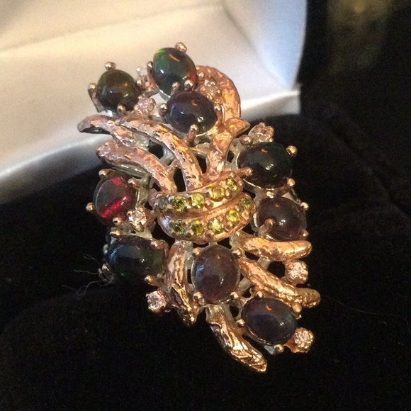 Enchanting Genuine Black Opal & Peridot Ring - Picture 3 of 10
